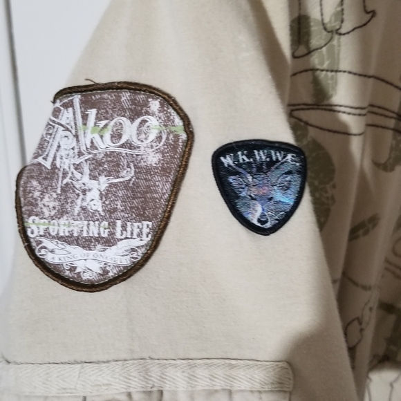 Mens Akoo tshirt size Large - Picture 2 of 4